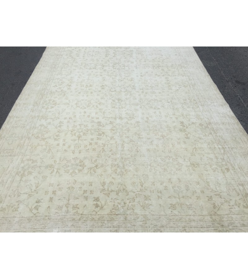 7x10 rug for living room, retro bedroom rug, dining room rug, 6'6 X 9'11 Ivory Area Rug