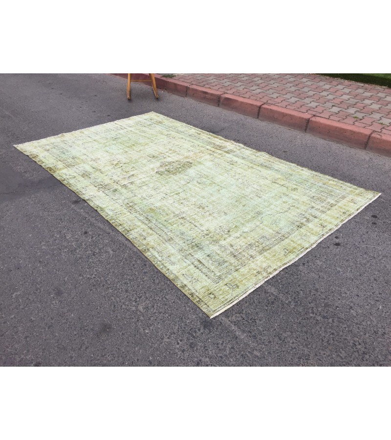 6x10 distressed green rug, ,Area rug, 5'9 X 9'6 Rug for bedroom, Boho rug