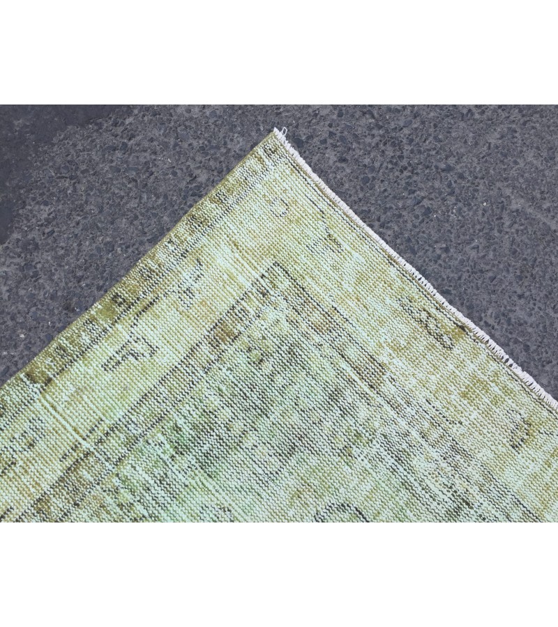 6x10 distressed green rug, ,Area rug, 5'9 X 9'6 Rug for bedroom, Boho rug