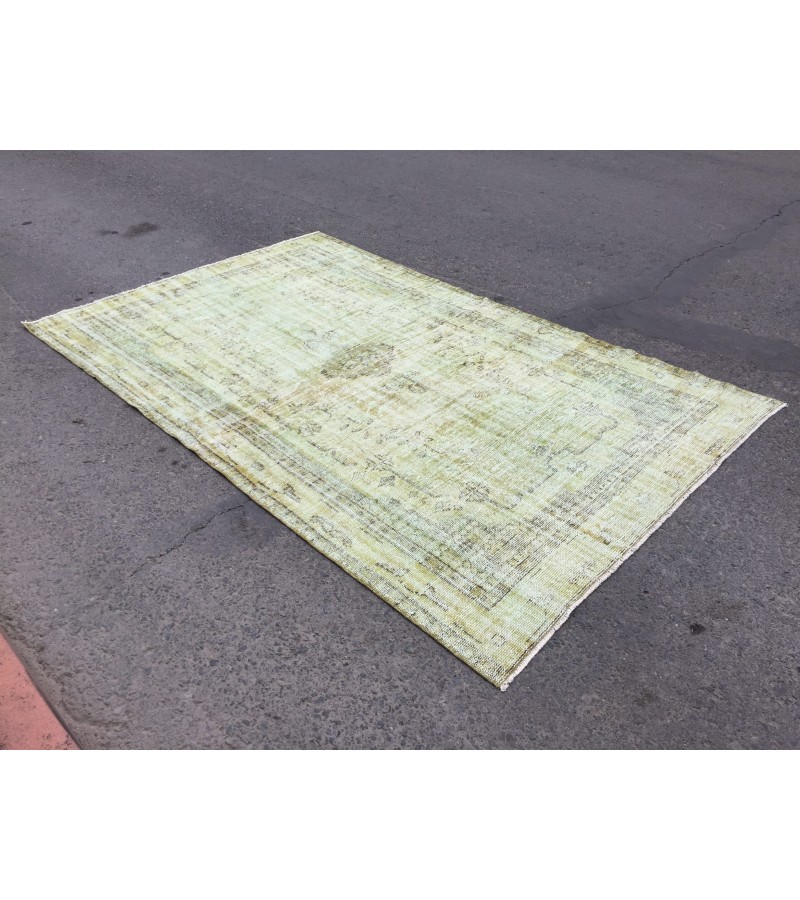 6x10 distressed green rug, ,Area rug, 5'9 X 9'6 Rug for bedroom, Boho rug