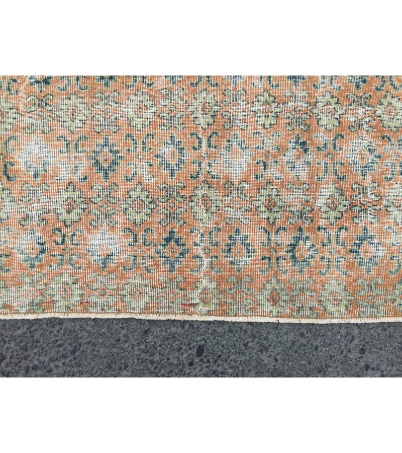 7x10 minimal orange green rug, Vintage rug, 6'8 X 9'7 Bedroom rug, rustic rug