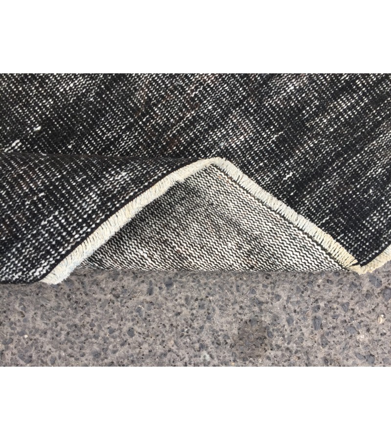 5x9 distressed farmhouse rug, vintage Turkish rug , 5'1 x 9'4 black brown rug