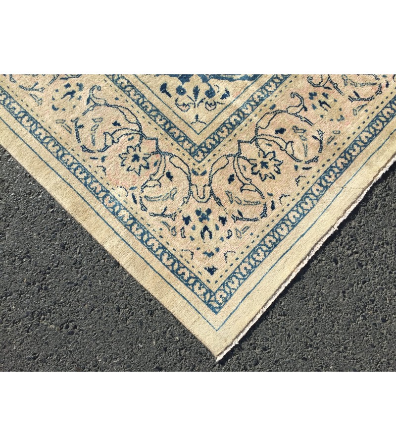 9x13 70's handmade rug beige with hint of pink, Vintage Rug , 9'4 X 13'1 Bedroom Rug, Living Room Rug