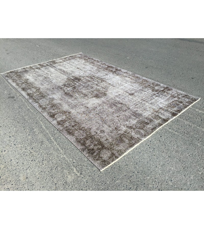6x10 faded grey rug, vintage rug, , retro bedroom rug, 6'3 X 10' woven rug