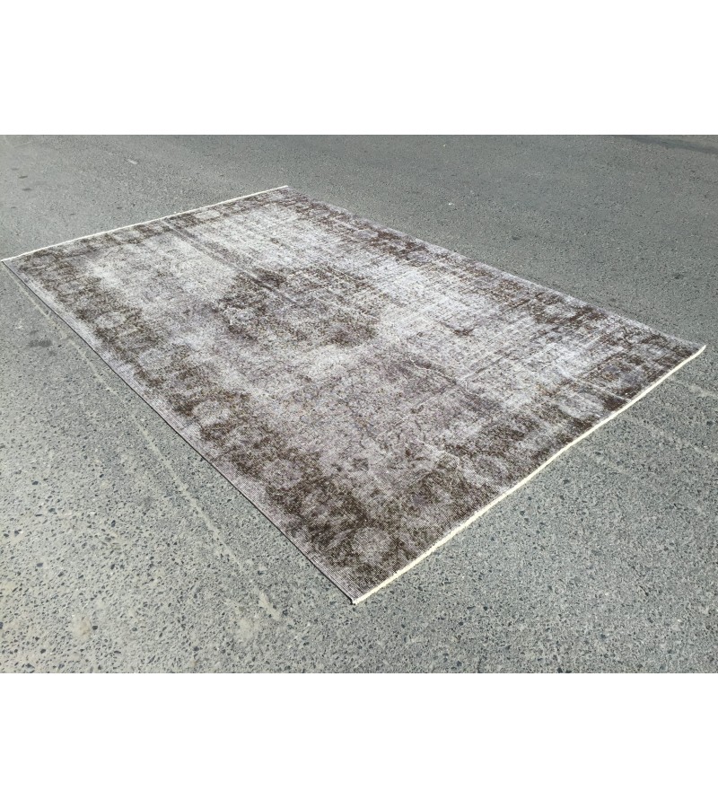 6x10 faded grey rug, vintage rug, , retro bedroom rug, 6'3 X 10' woven rug