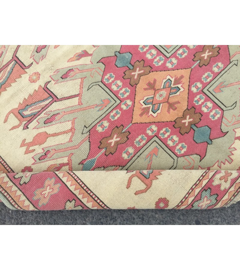 6x7 abstract area rug, beige pink rug, 5'9 X 7'1 bedroom rug, rug, geometric wool rug