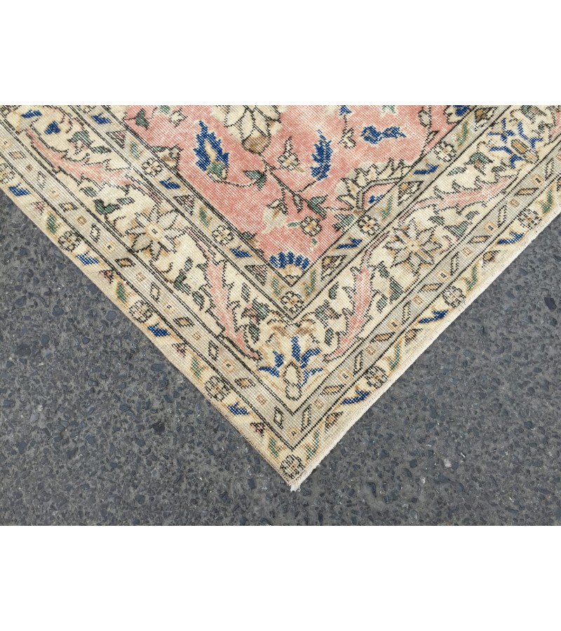 5x8 dining room rug, vintage Turkish rug, pastel red beige rug, 4'11 X 8' Handmade rug