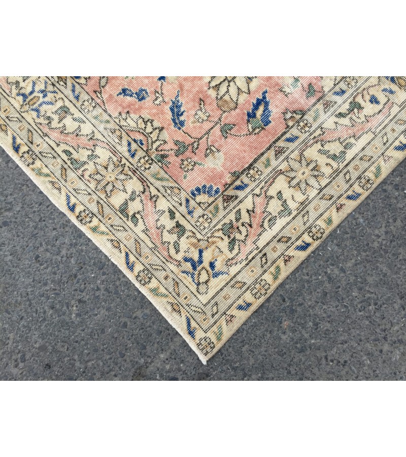 5x8 dining room rug, vintage Turkish rug, pastel red beige rug, 4'11 X 8' Handmade rug