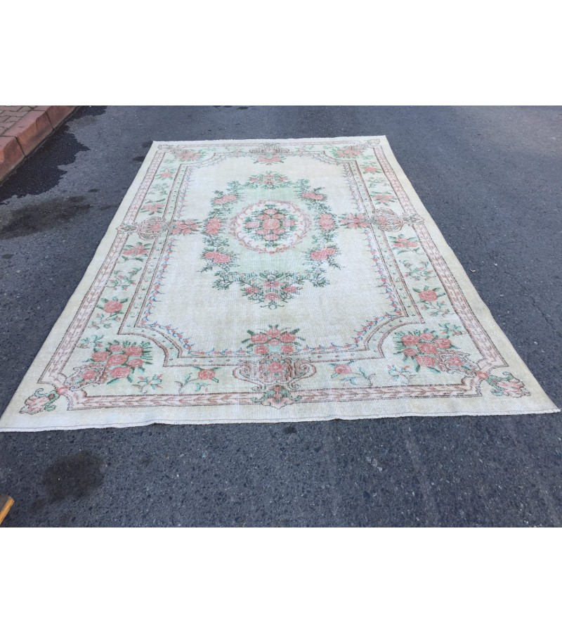 6x9 floral area rug, pastel green rug, Rugs For living room , 6'2 X 9'5 Handmade vintage rug