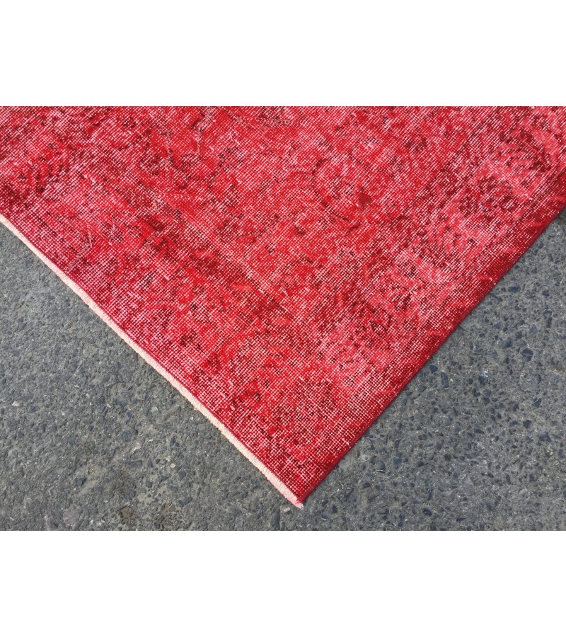 5x9 red bed plan rug, Living room rug , 5'5 X 9' Vintage rug