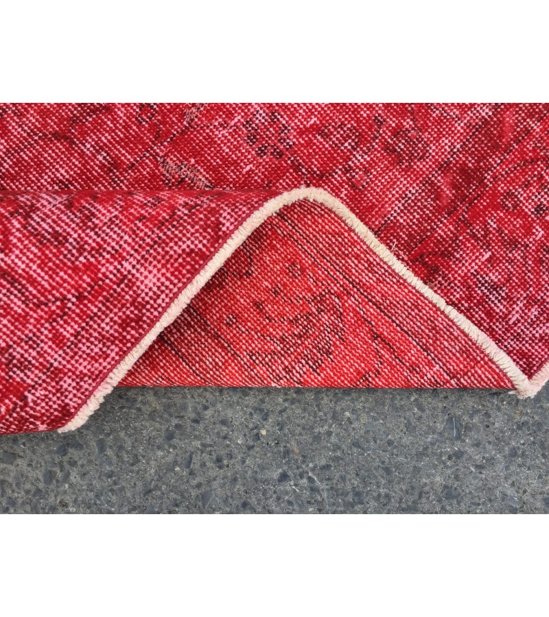 5x9 red bed plan rug, Living room rug , 5'5 X 9' Vintage rug