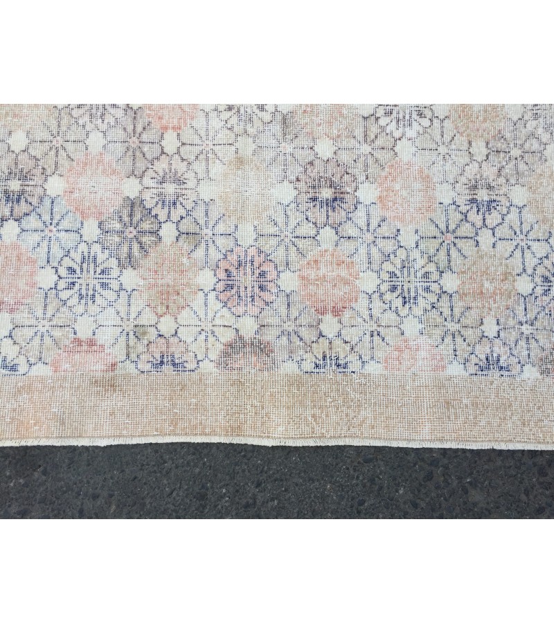 6x9 minimal floral area rug, hand knotted Turkish rug , 6'5 X 9 retro rug