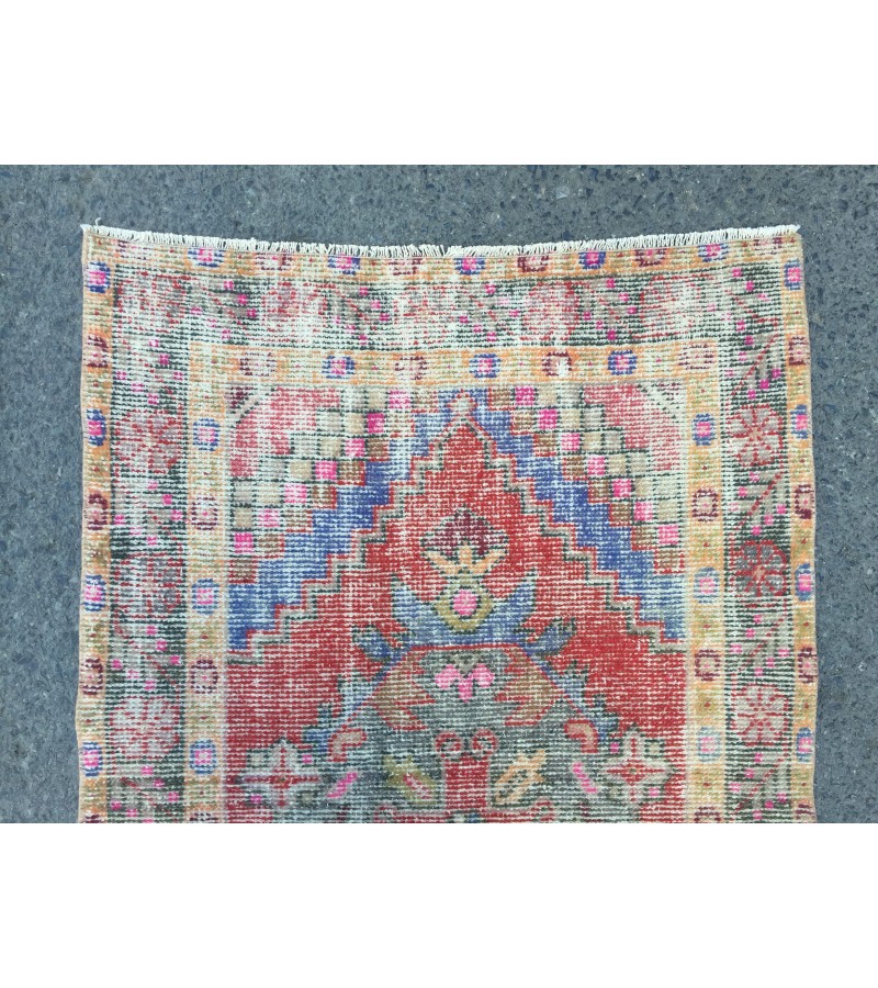 3x10 distressed vintage runner, entryway runner, 3'1 X 9'10 woven runner