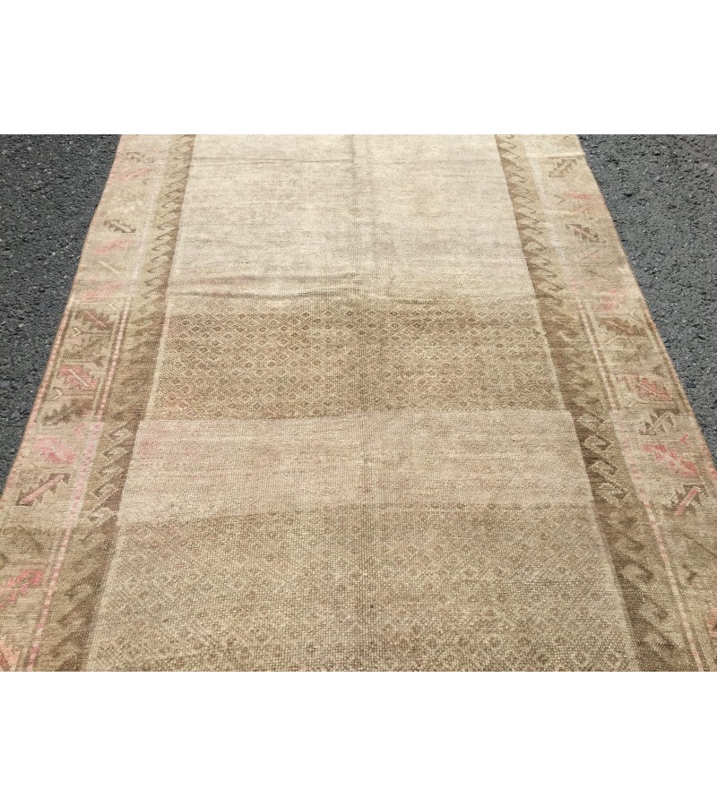 5x8 vintage area rug, retro beige brown bedroom rug, 5' X 7'9 hand woven rug