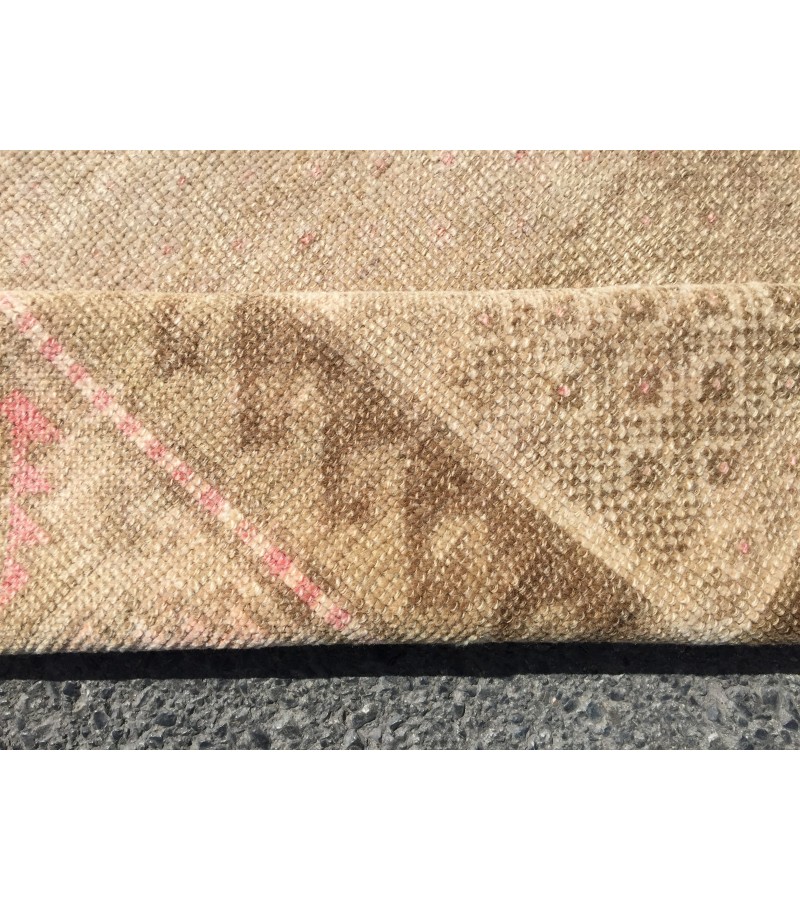 5x8 vintage area rug, retro beige brown bedroom rug, 5' X 7'9 hand woven rug