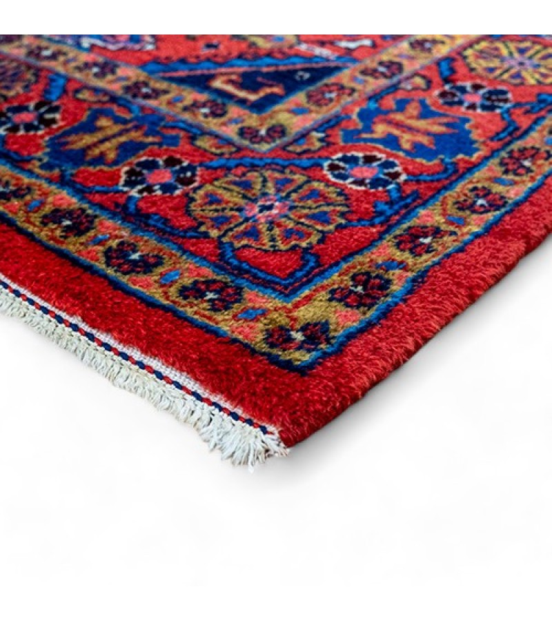 Redish rug, 5'5 X 7'5 rug for living room