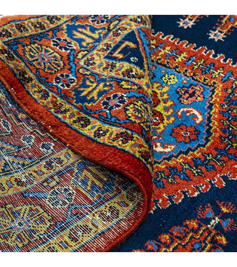 Redish rug, 5'5 X 7'5 rug for living room