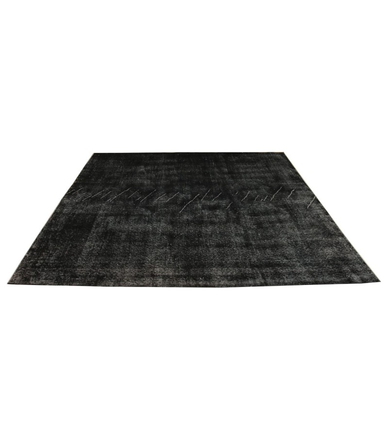 6.0 X 8.11 Ft..  184x271 cm Simple pattern black carpet