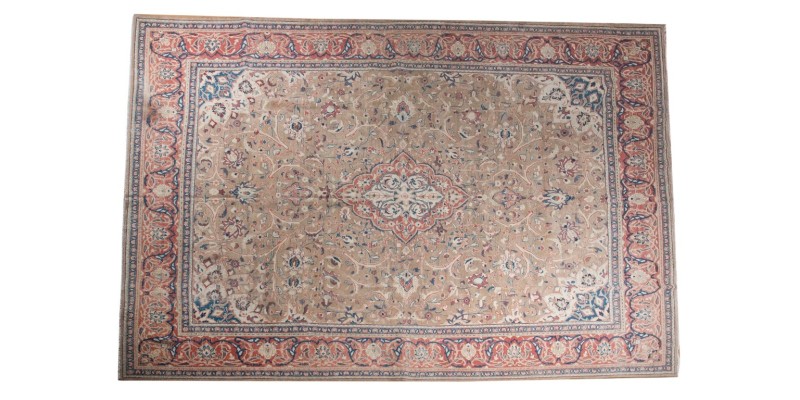 10X13 Feet .  Persian Rug , Perfect Madallion , Antique Unique Rug , Muted Color Rug , No Repeair Perfect Condition 