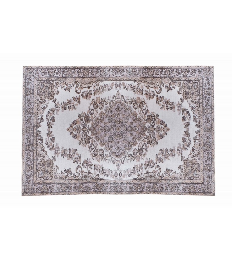 5.6  X 9 Ft.. 168x275 cm Beige Color  Rug , Antique Living Room Rug , Turkish Hand Knotted Rug , Very situation , No Repeair Perfect Condition