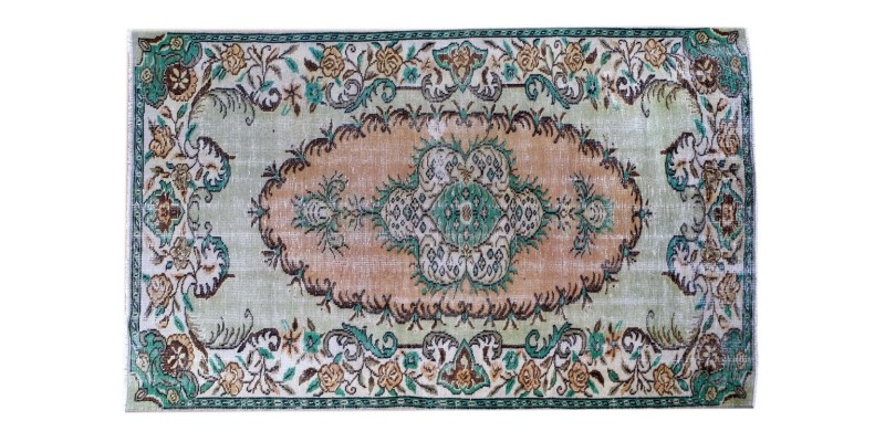 5X8 Feet.  Turkish Hand Knotted Rug , Madallion  Pattern Rug ,  Antique Multi  Color Rug , No Repeair Perfect Condition 