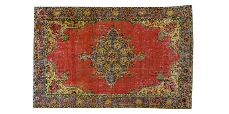 6.3x9.8 Feet , Red Color Vintage Rug , Hand Made Rug, Turkish Area Rug , Madellion PAttern Rug 