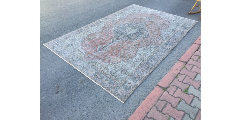 7x10 dining room rug, oriental rug, vintage distressed rug ,6'9 X 10'3 Turkish rug