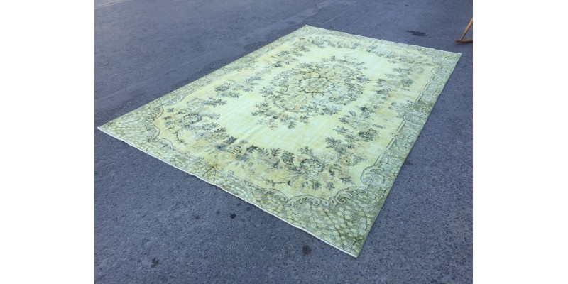 7x10 rustic green bedroom rug, retro rug, boho green rug, 6'8 X 10' wool rug