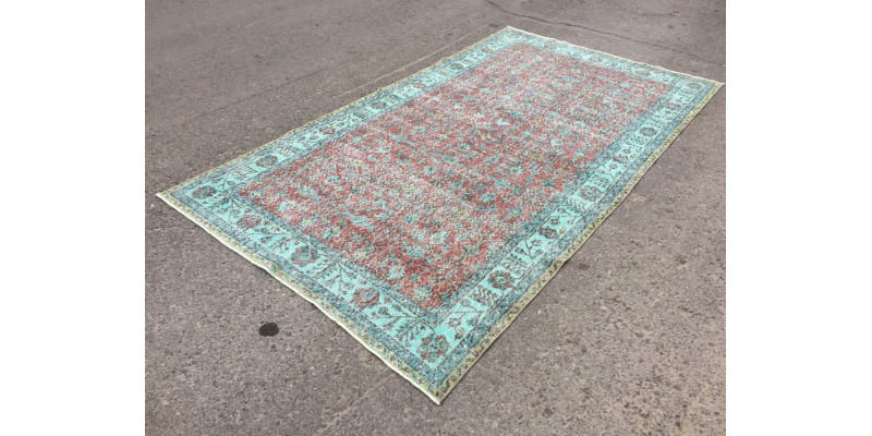 5x10 rug for living room, faded vintage rug , retro Rug ,5'5 X 9'9 Hand Woven Rug