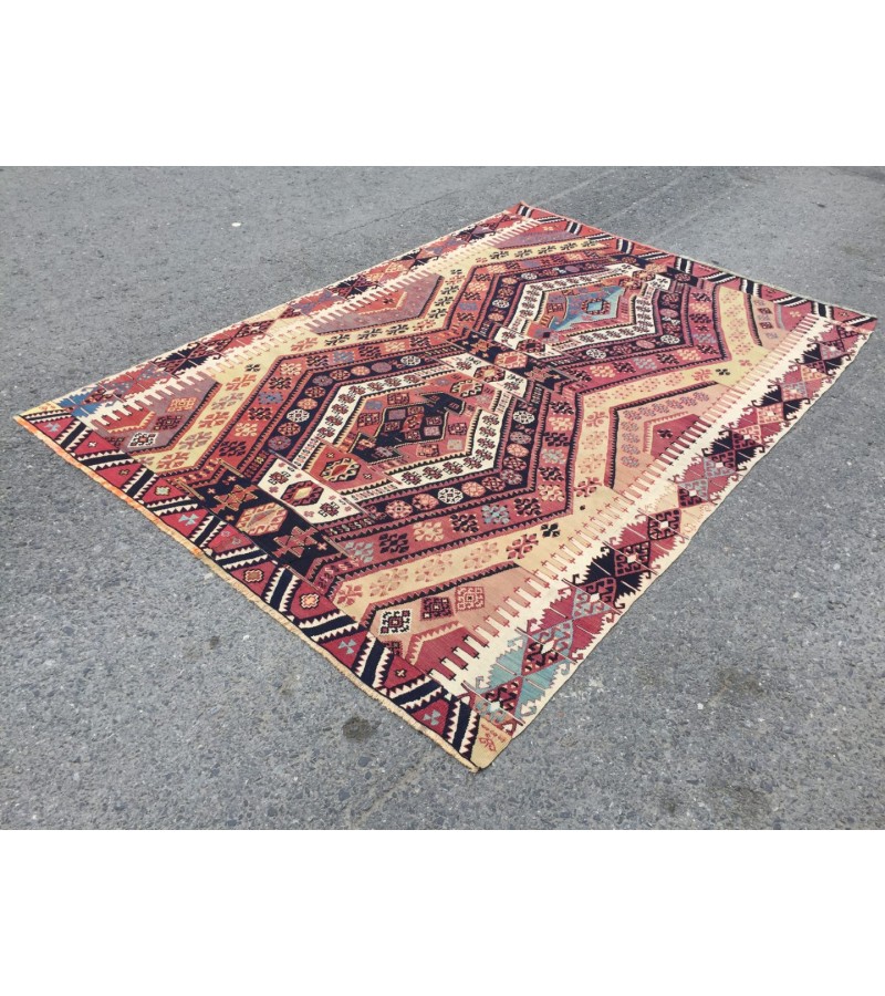 6x8 unique geometric kilim, living room rug,70's kilim, Turkish kilim, handmade rug ,5'6 X 8'1 woven rug