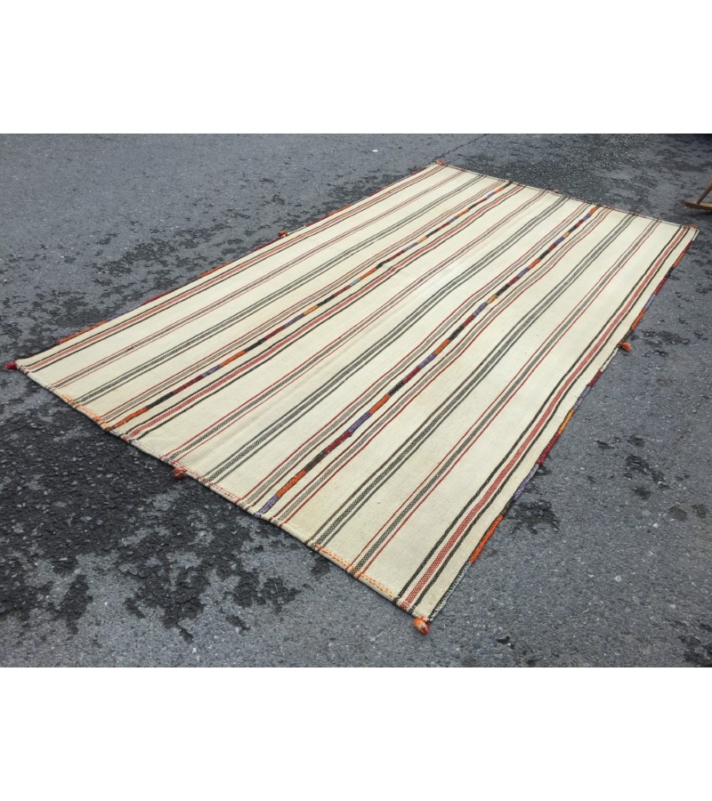 5x9 beige hemp rug, bedroom rug, woven area rug, 5'2 X 9'2 nomadic rug