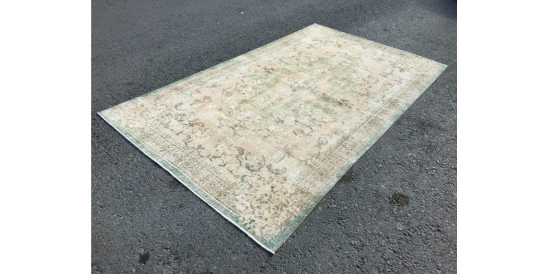 5x9 rustic Turkish rug, living room rug, retro rug, Handmade rug ,5'3 X 8'11 wool rug