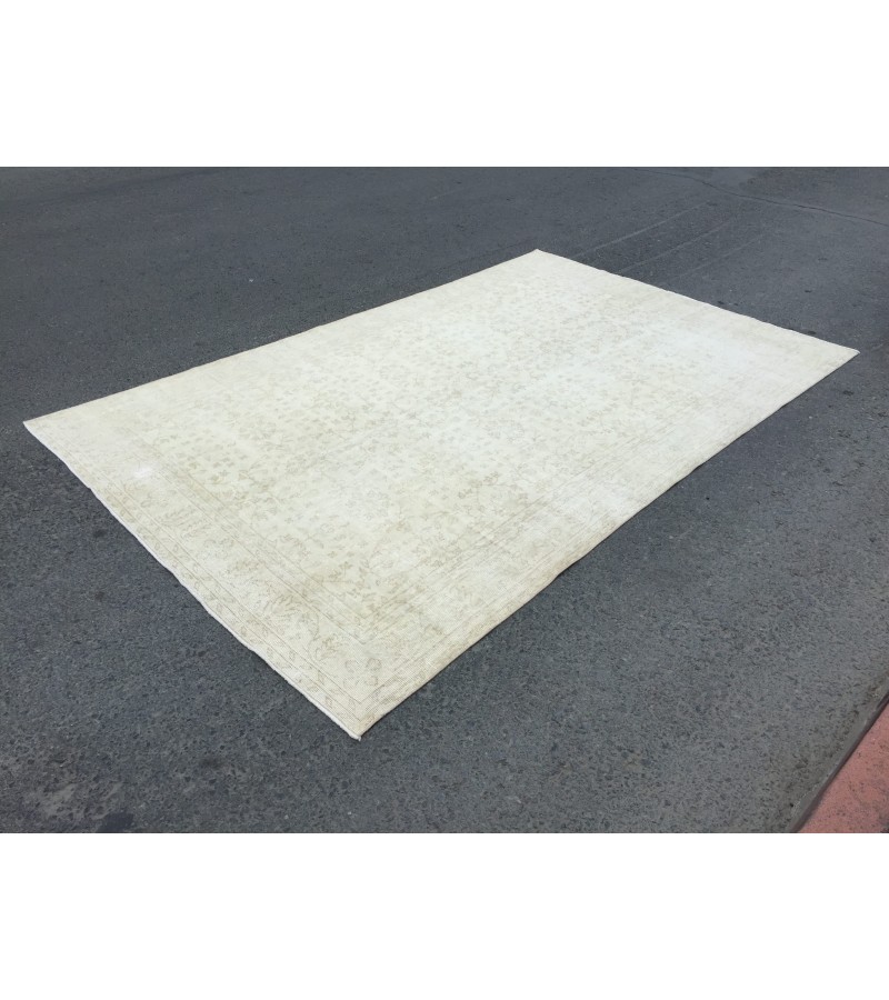 7x10 rug for living room, retro bedroom rug, dining room rug, 6'6 X 9'11 Ivory Area Rug