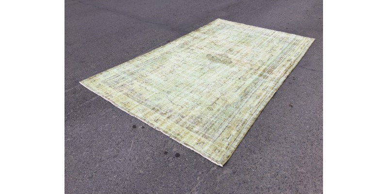 6x10 distressed green rug, ,Area rug, 5'9 X 9'6 Rug for bedroom, Boho rug