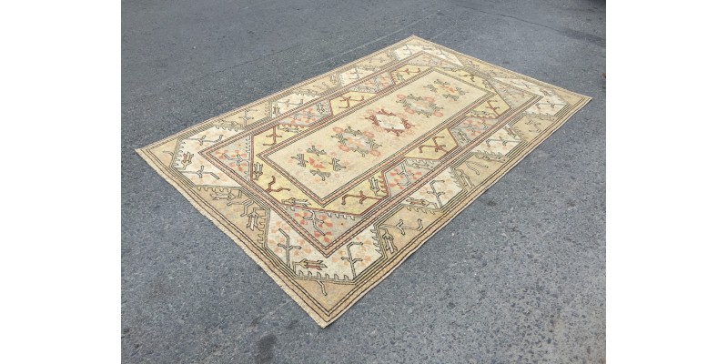 5x8 rustic Turkish rug, woven area rug, kitchen rug, 5'3 X 8'2 retro rug