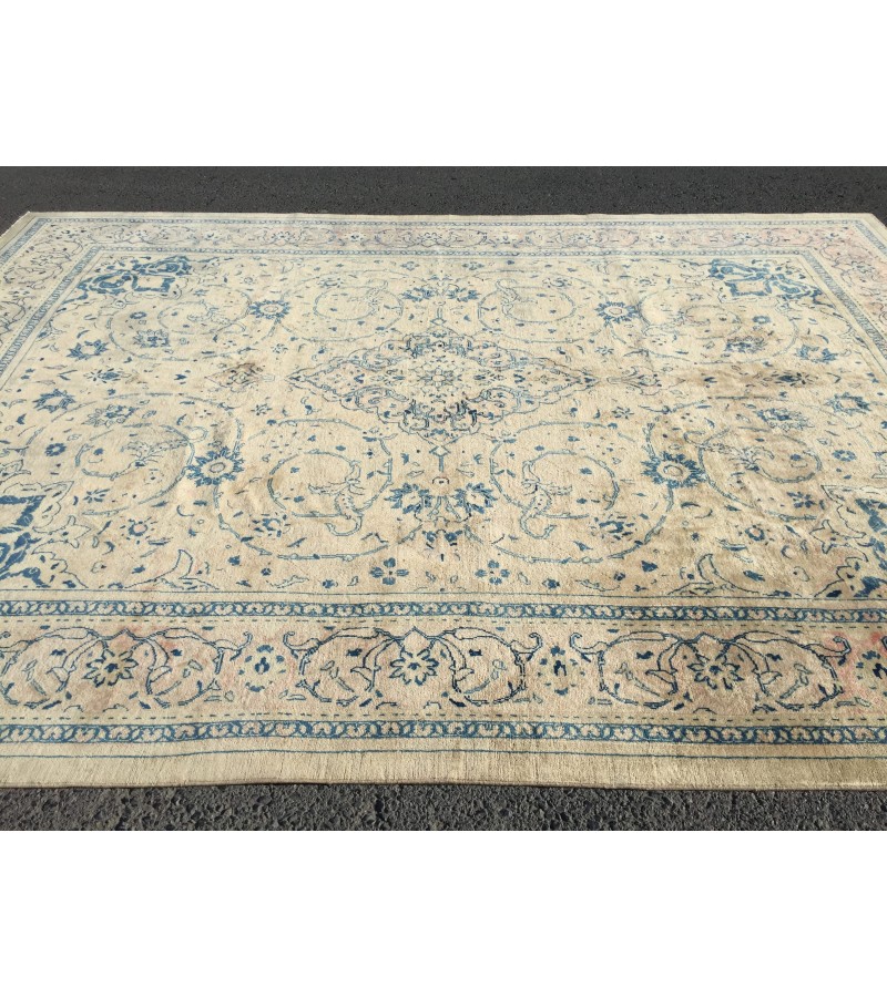 9x13 70's handmade rug beige with hint of pink, Vintage Rug , 9'4 X 13'1 Bedroom Rug, Living Room Rug