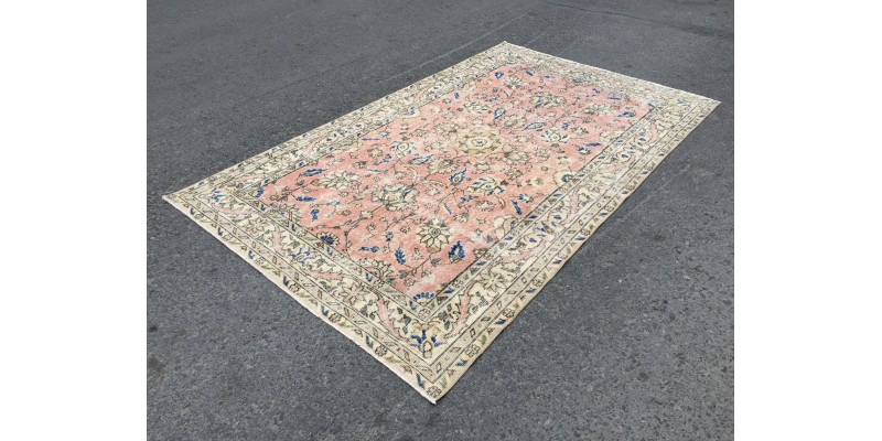 5x8 dining room rug, vintage Turkish rug, pastel red beige rug, 4'11 X 8' Handmade rug