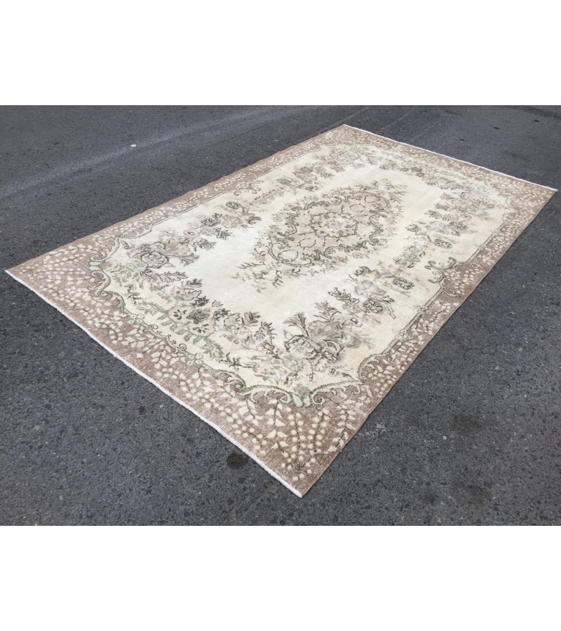 5x9 hand knotted rug, rustic area rug, rug for living room, 5'5 X 9' bedroom Rug