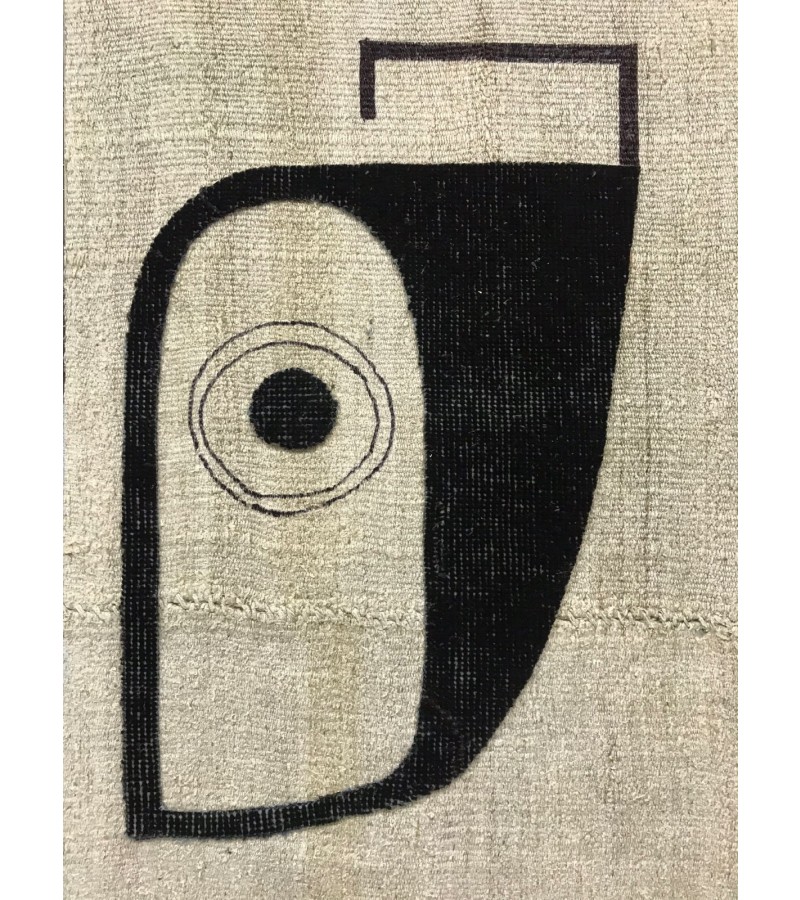 Expressive Strokes: Handcrafted Abstract Portraiture