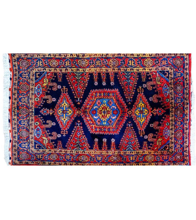 Redish rug, 5'5 X 7'5 rug for living room