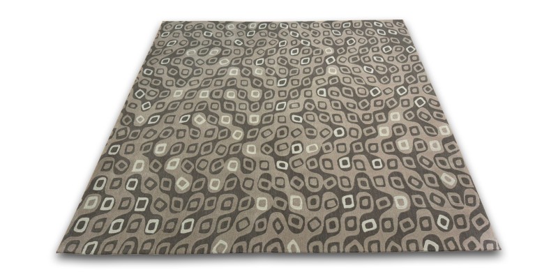Welcome to Our Tuft Rug Studio